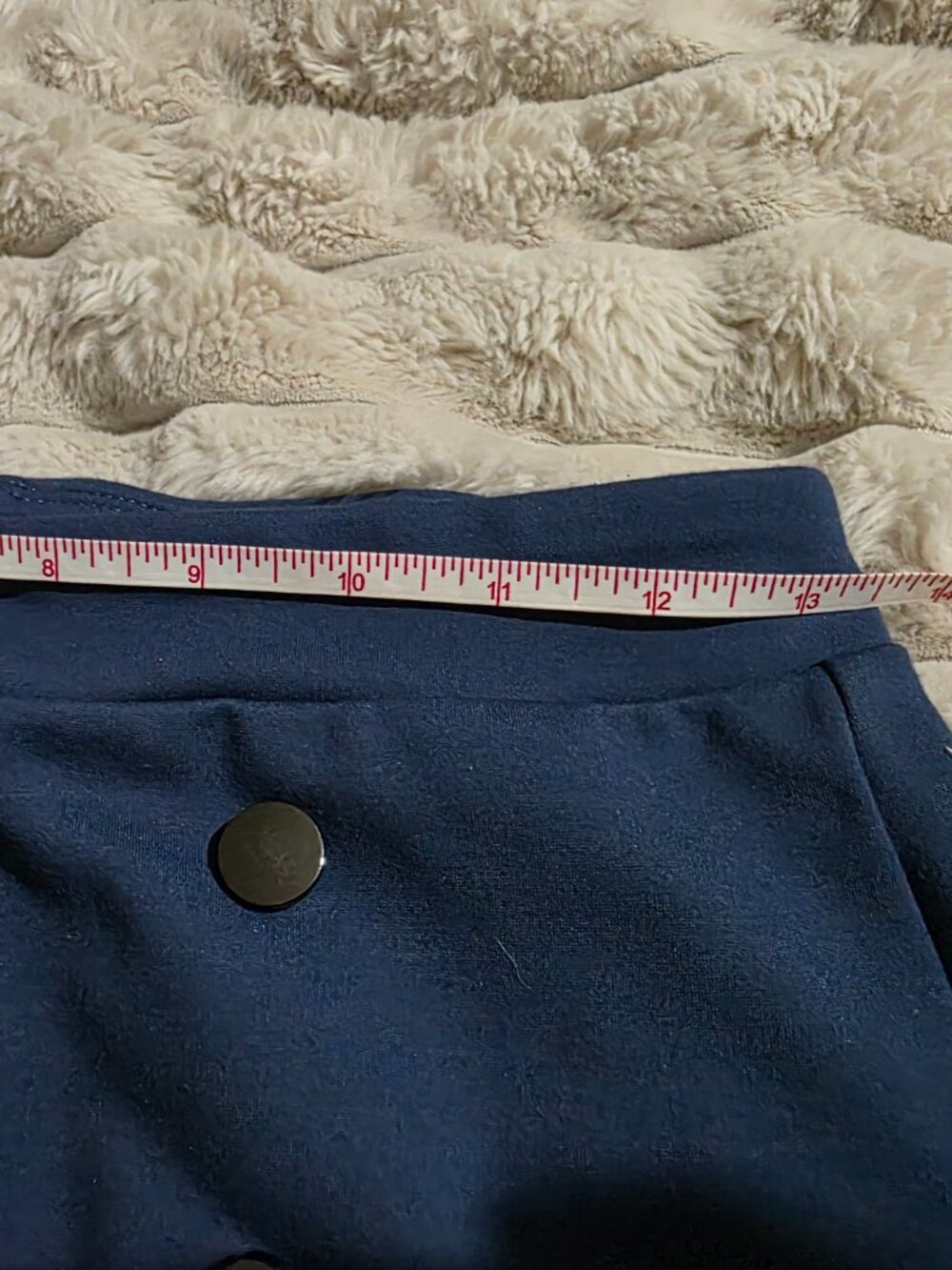 Halara size medium - Picture 3 of 3